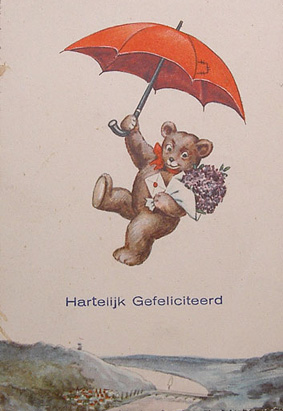 Fallschirm-Teddy bringt Blumen